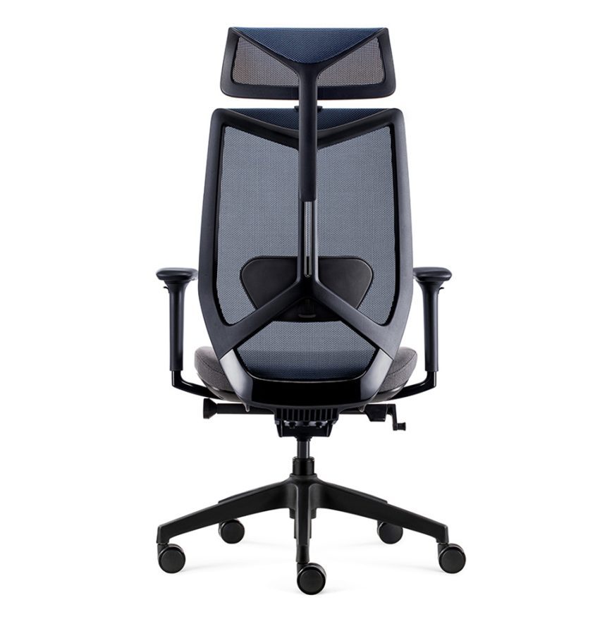 1.5-MOOSE-Chair-1-phjh2ulk8asrofvpbn8e4eig3rbfxkrqu9lgsniomu